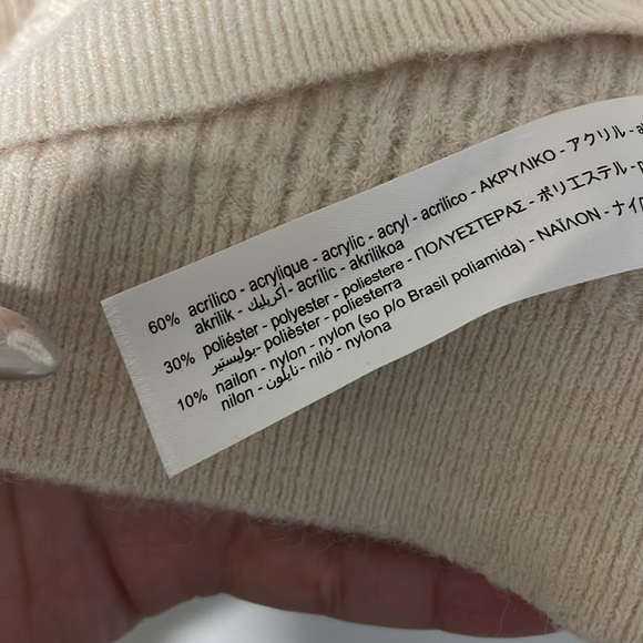 Zara Mock Neck Cable Knit Vest - Picture 4 of 4